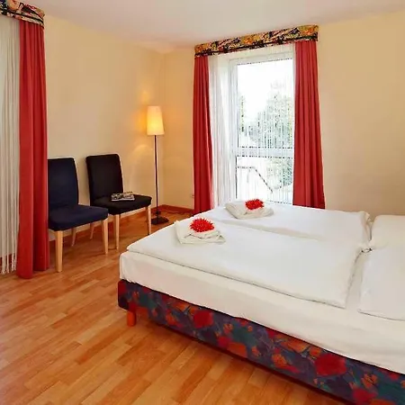 Tropenhaus Alligator Nr_ 37 * Seebad Bansin